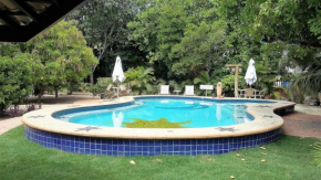 Praia do Forte Apartamento de Dois Quartos Charme e Conforto Dentro da Vila ! ATENÇÃO quartos conjugados